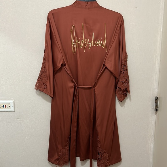 Bridesmaid Burnt Orange Robe - Picture 3 of 9